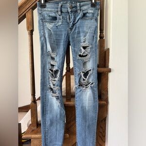 American Eagle Skinny ripped jeans